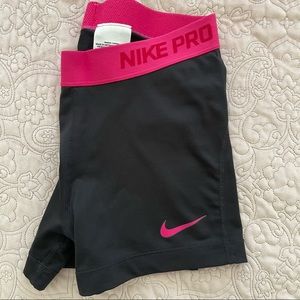 Nike Pro Women’s Shorts